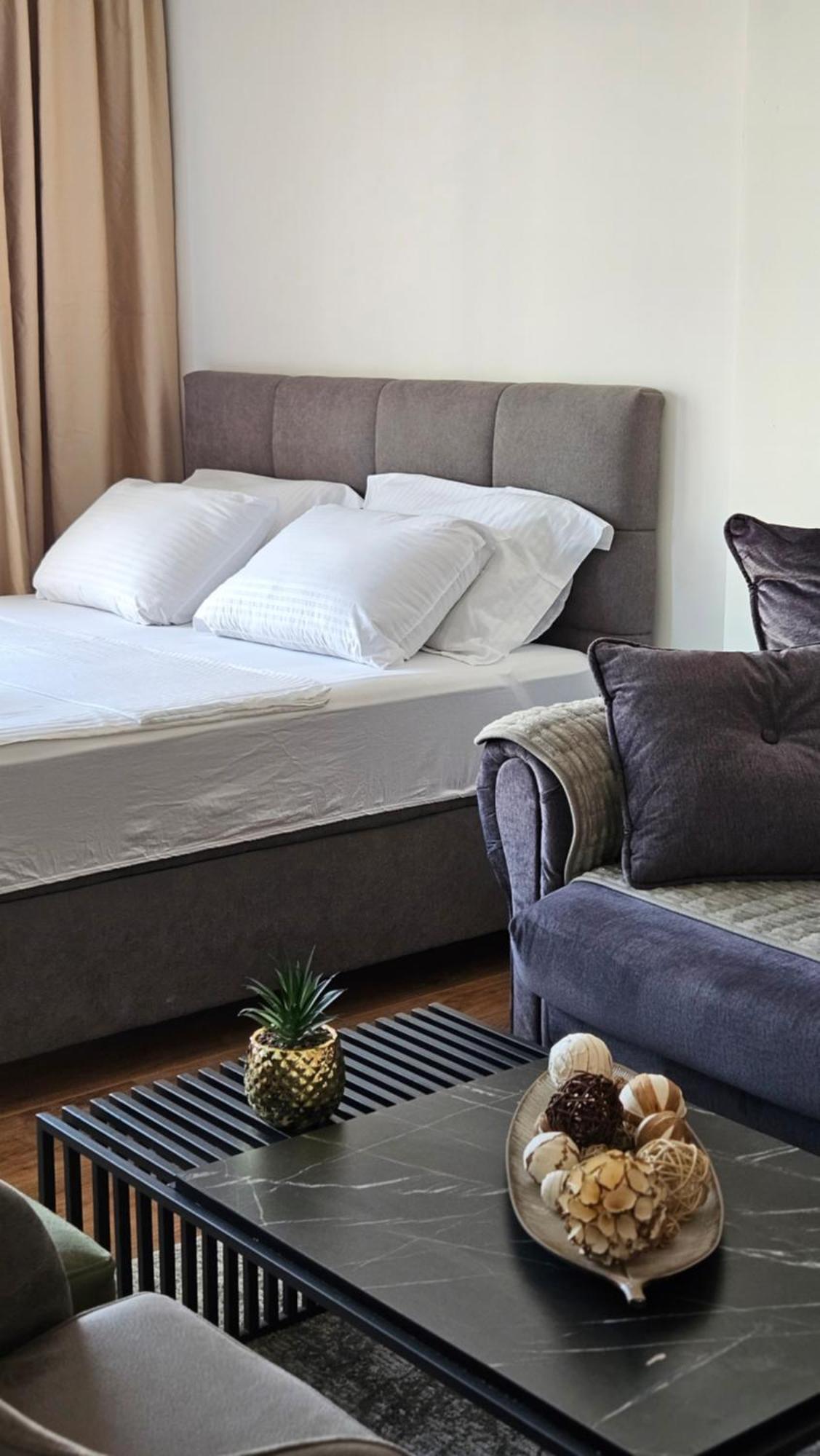 Podgorica Apartments Planet Ngoại thất bức ảnh