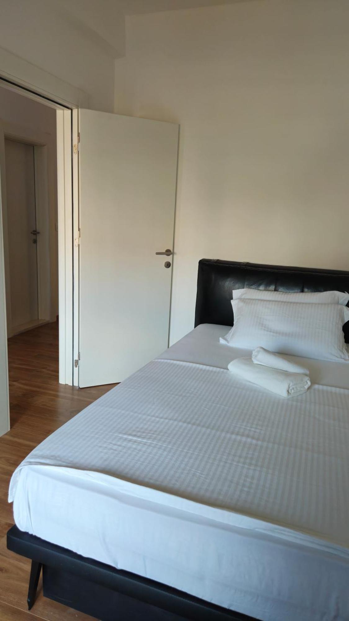 Podgorica Apartments Planet Ngoại thất bức ảnh